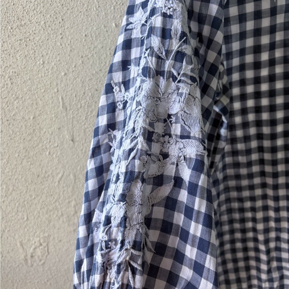 Liz Claiborne Large Cotton Gingham Embroidered‎ Top Boho Cottagecore Prairie - Picture 5 of 10